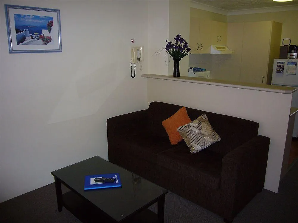 Chevron Palms By Gold Coast Premium Aparthotel 4*,  Australia