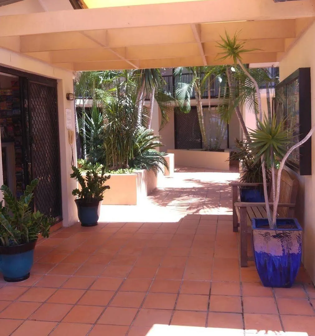 Chevron Palms By Gold Coast Premium Aparthotel 4*,